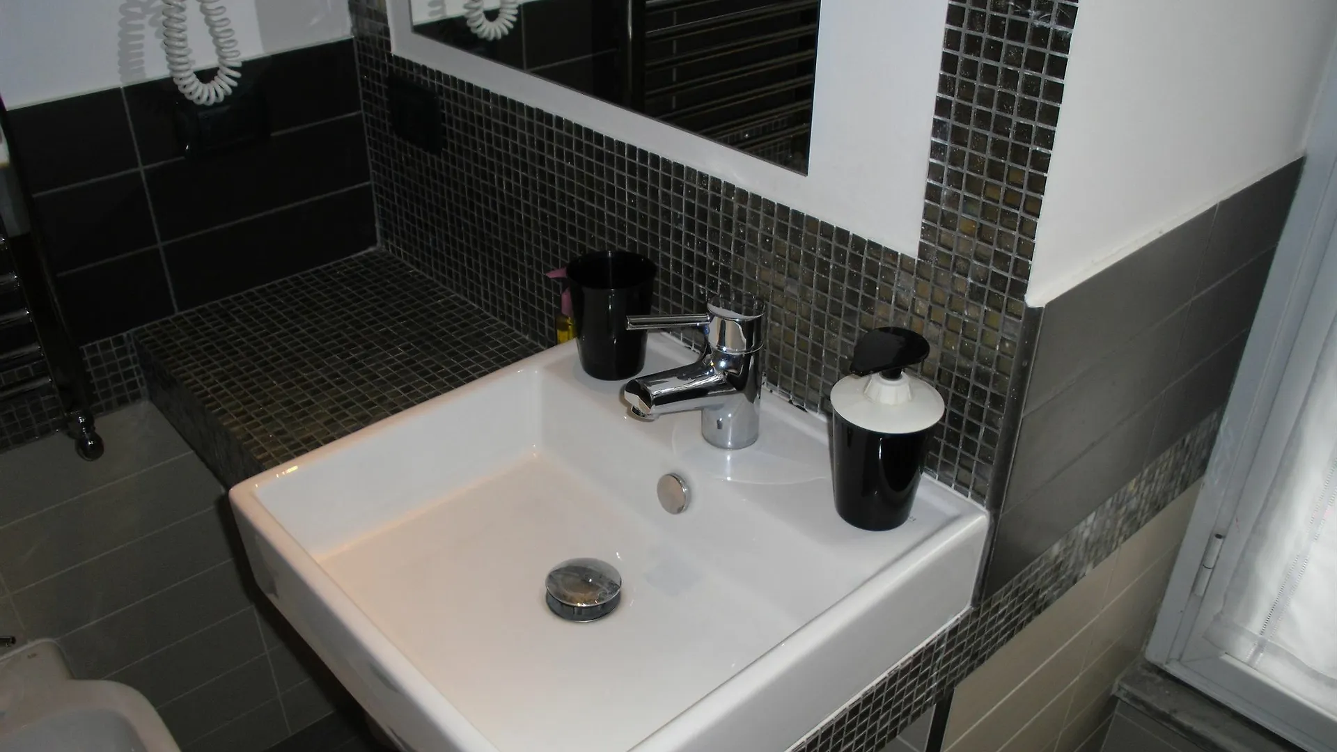 Cesar Vatican Rooms - Top Collection Guest house